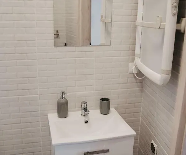 Magiczna Kuznia Δωμάτια σε οικογενειακή κατοικία *